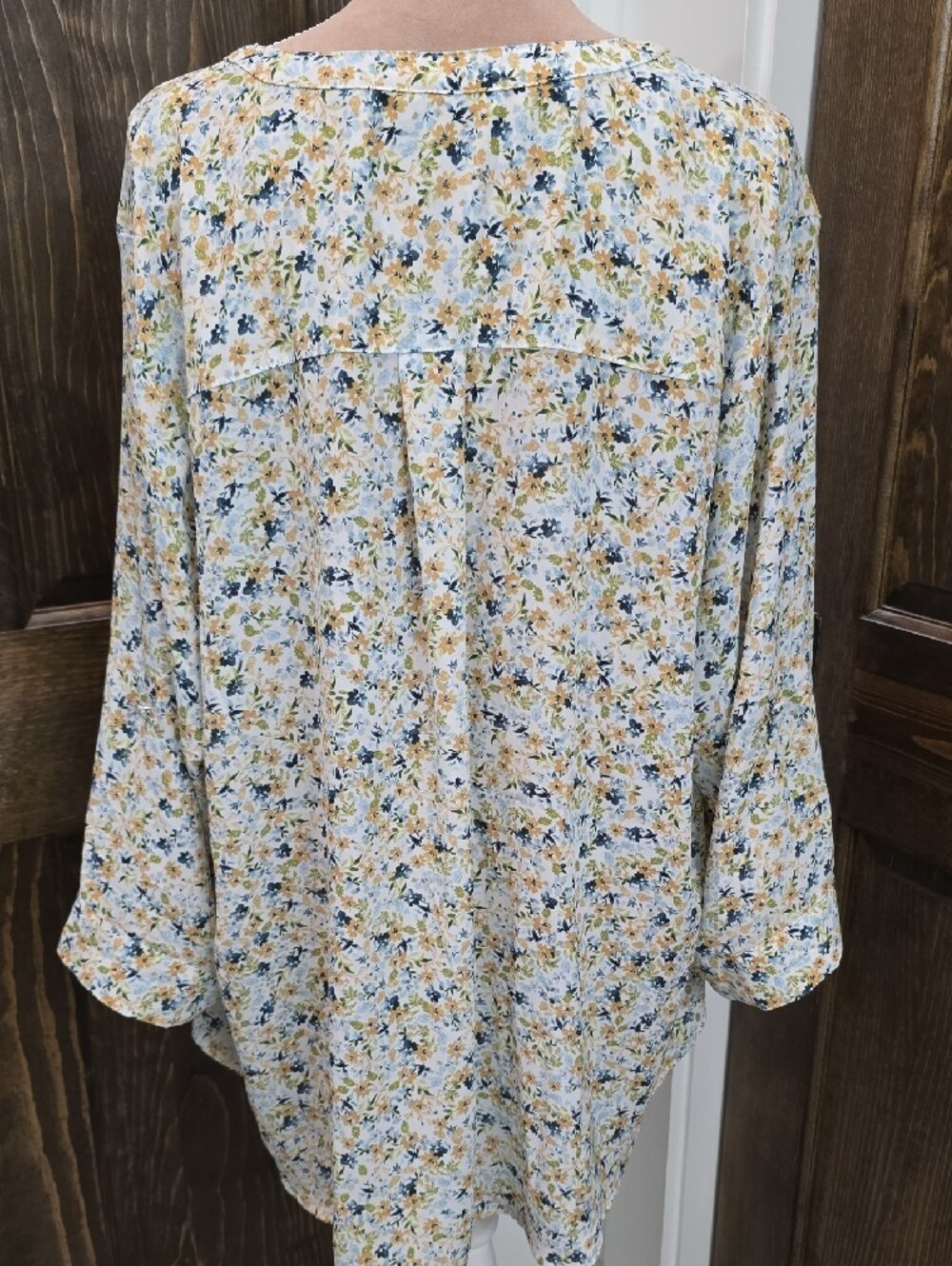 Torrid Harper Floral Blouse - Picture 4 of 5
